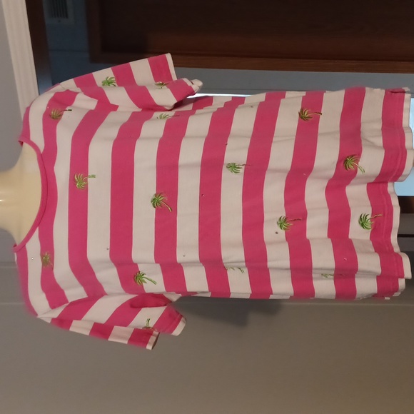 Cute Quacker Factory top - Picture 1 of 5